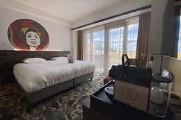 Fletcher Hotel-Restaurant ByZoo Emmen (HOTEL)