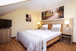 Fletcher Hotel-Restaurant Klein Zwitserland (HOTEL)