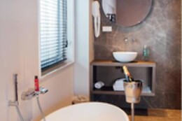 Harbour Suites boutique hotel