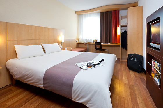 Ibis Sint Niklaas Centrum - photo 0