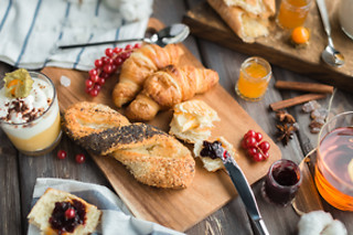 Breakfast & Brunch