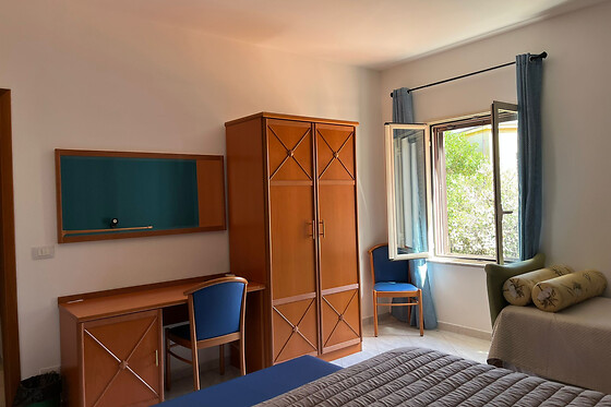 Hotel D'Orleans - photo 4